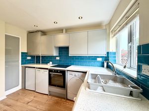 Kitchen- click for photo gallery